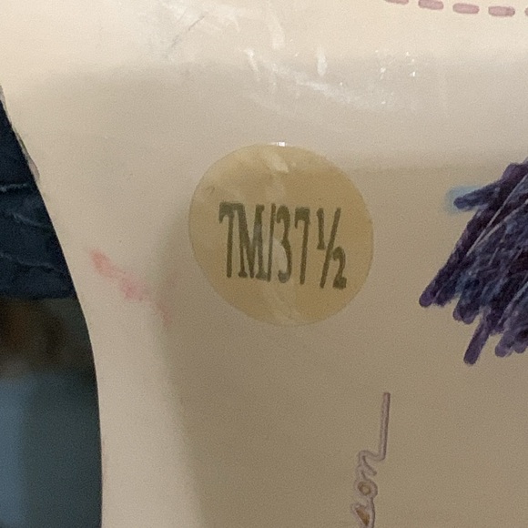 Jessica Simpson Black Heels. Size 7M - Picture 8 of 8